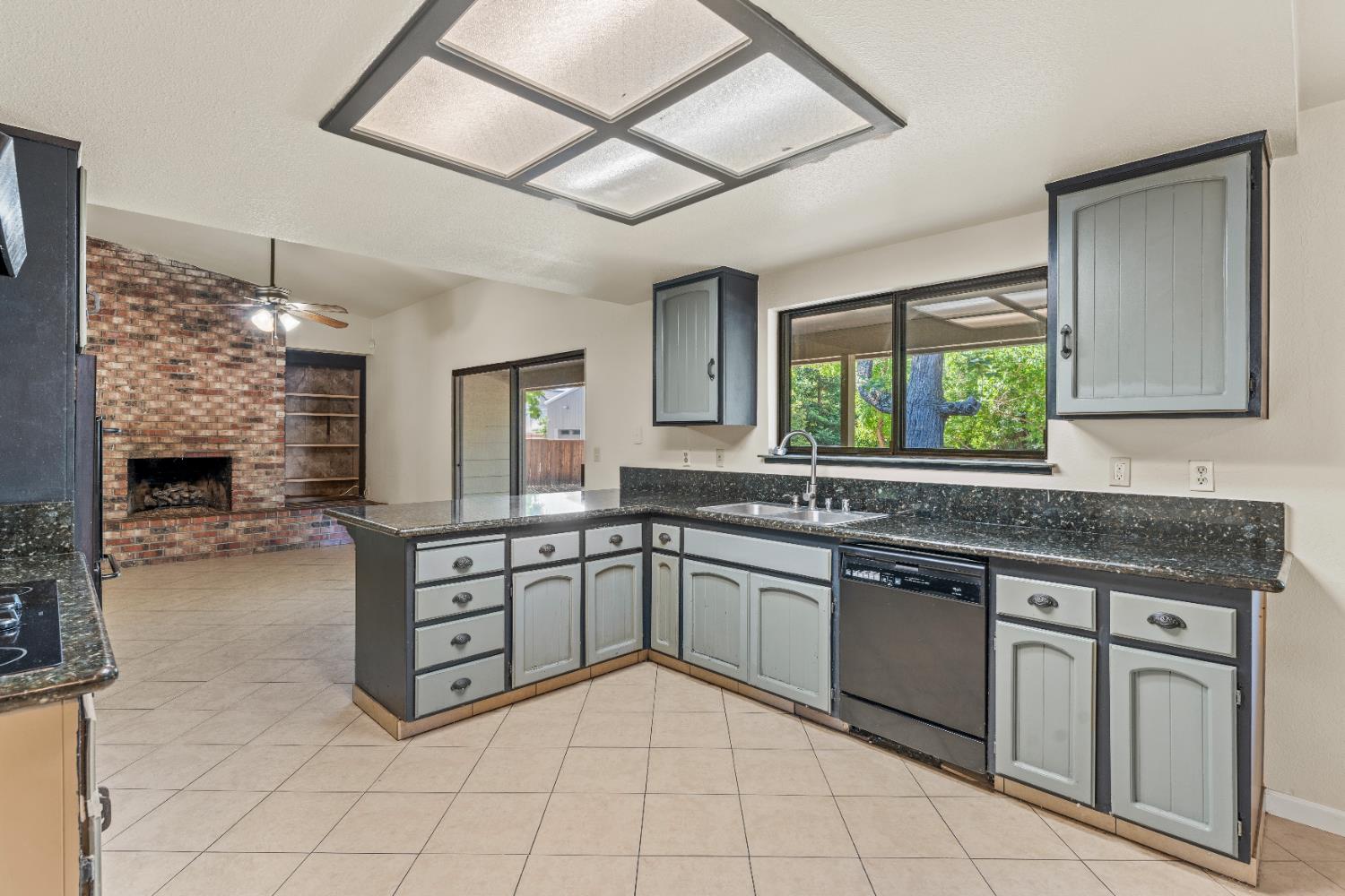 Granite Bay, California, 95746, United States, 3 Bedrooms Bedrooms, ,2 BathroomsBathrooms,Residential,For Sale,1890604