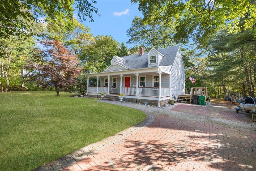 South Kingstown, Rhode Island, 02879, United States, 3 Bedrooms Bedrooms, ,2 BathroomsBathrooms,Residential,For Sale,1987683