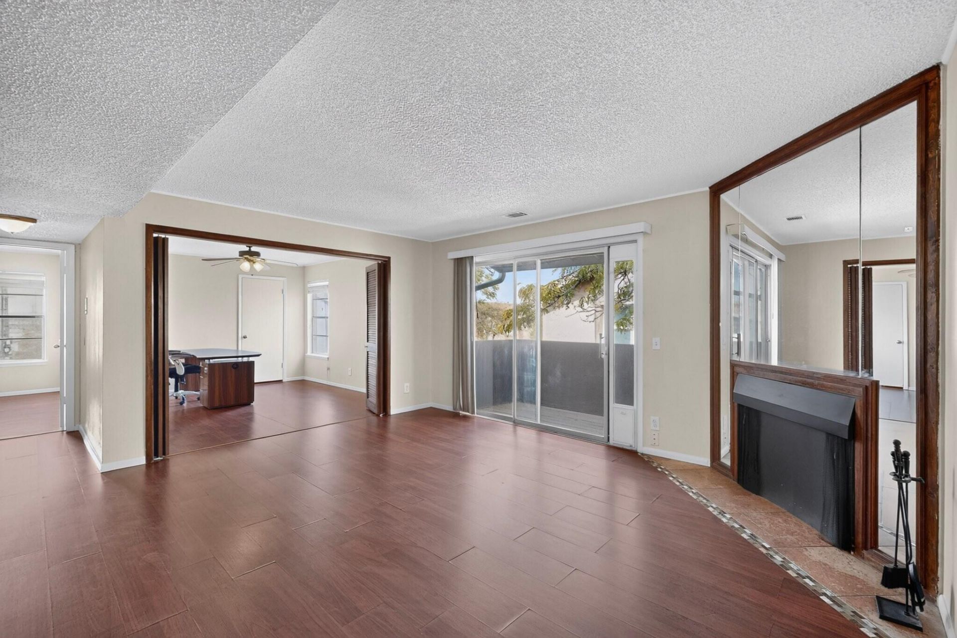 Montgomery Blvd, Albuquerque, NM 87109