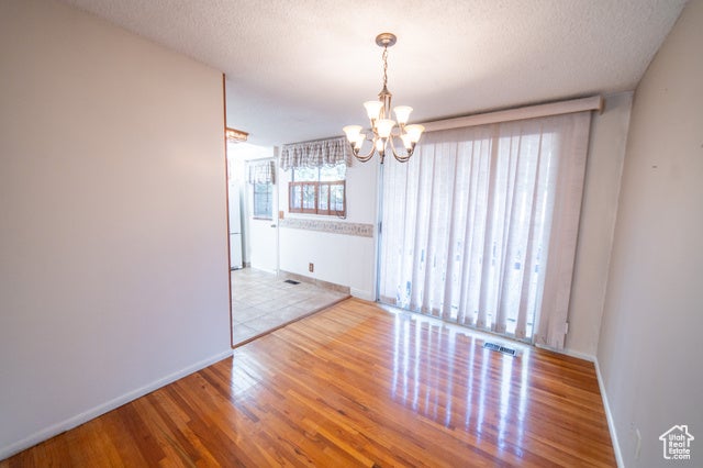 Cottonwood Heights, Utah, 84121, United States, 4 Bedrooms Bedrooms, ,1 BathroomBathrooms,Residential,For Sale,1975513