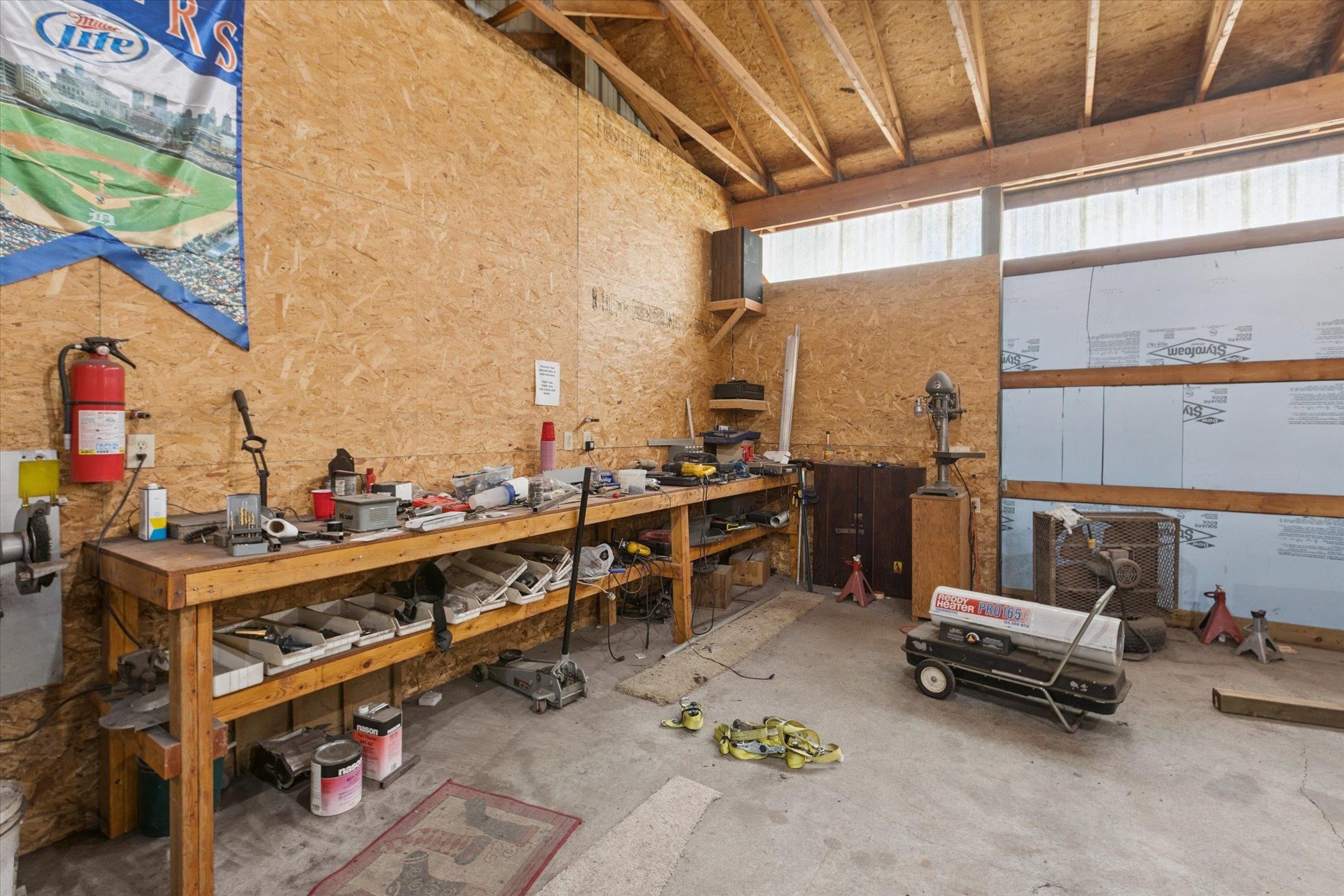 Midland, Michigan, 48640, United States, 3 Bedrooms Bedrooms, ,3 BathroomsBathrooms,Residential,For Sale,1975279