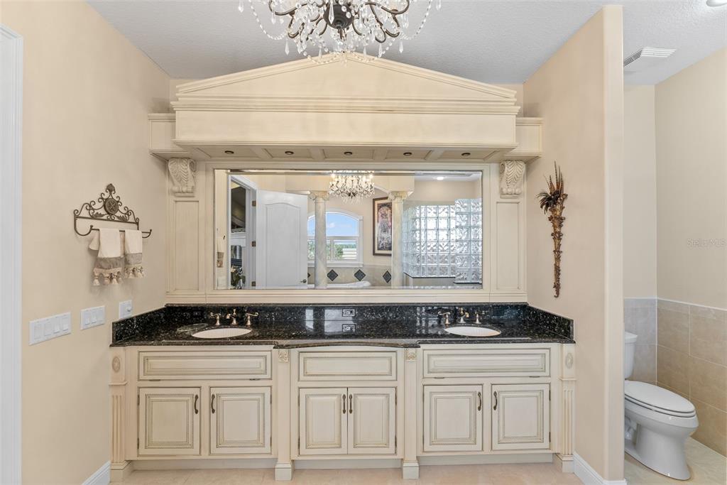 Thonotosassa, Florida, 33592, United States, 4 Bedrooms Bedrooms, ,7 BathroomsBathrooms,Residential,For Sale,1788935