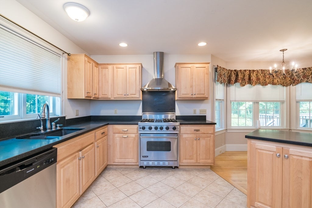 Bernardston, Massachusetts, 01337, United States, 3 Bedrooms Bedrooms, ,3 BathroomsBathrooms,Residential,For Sale,1912455