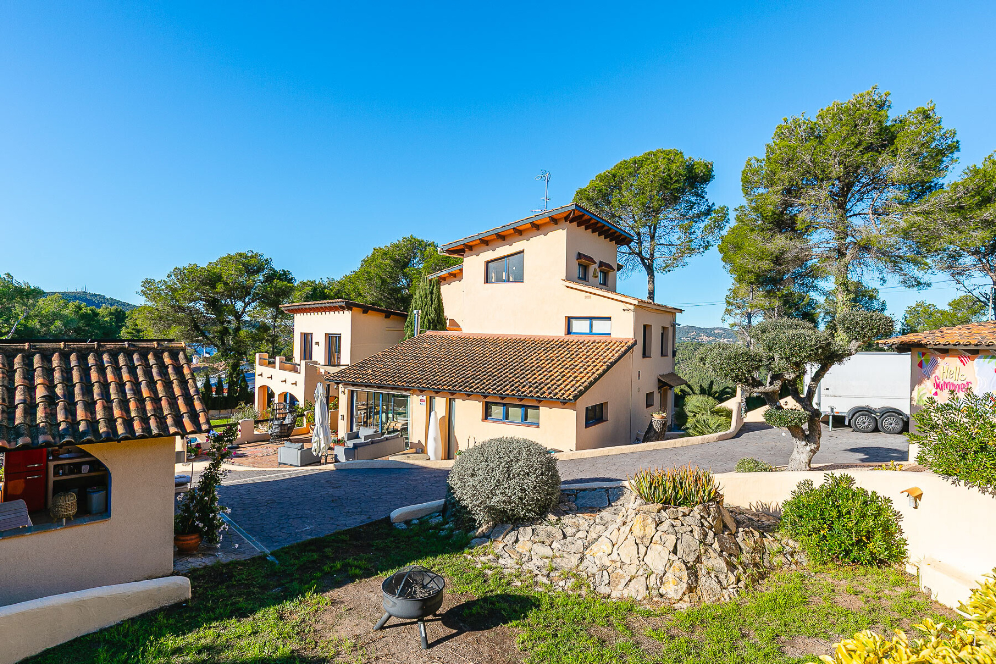  Beautiful Mediterranean villa with sea views in Mas Mestre, 15km from Sitges. - 物件實景