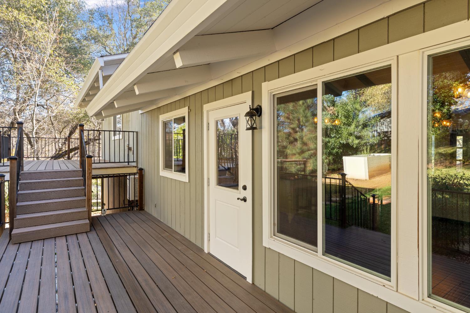 Auburn, California, 95602, United States, 3 Bedrooms Bedrooms, ,2 BathroomsBathrooms,Residential,For Sale,2005903