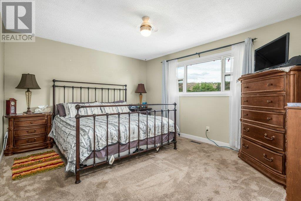 VERNON, British Columbia, V1T 6C6, CA, 3 Bedrooms Bedrooms, ,2 BathroomsBathrooms,Residential,For Sale,1865859