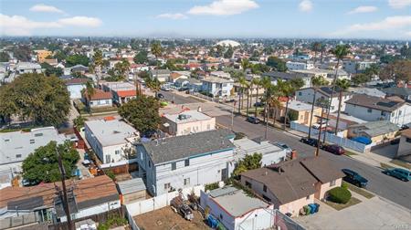 Los Angeles, California, 90047, United States, ,Residential,For Sale,1984098