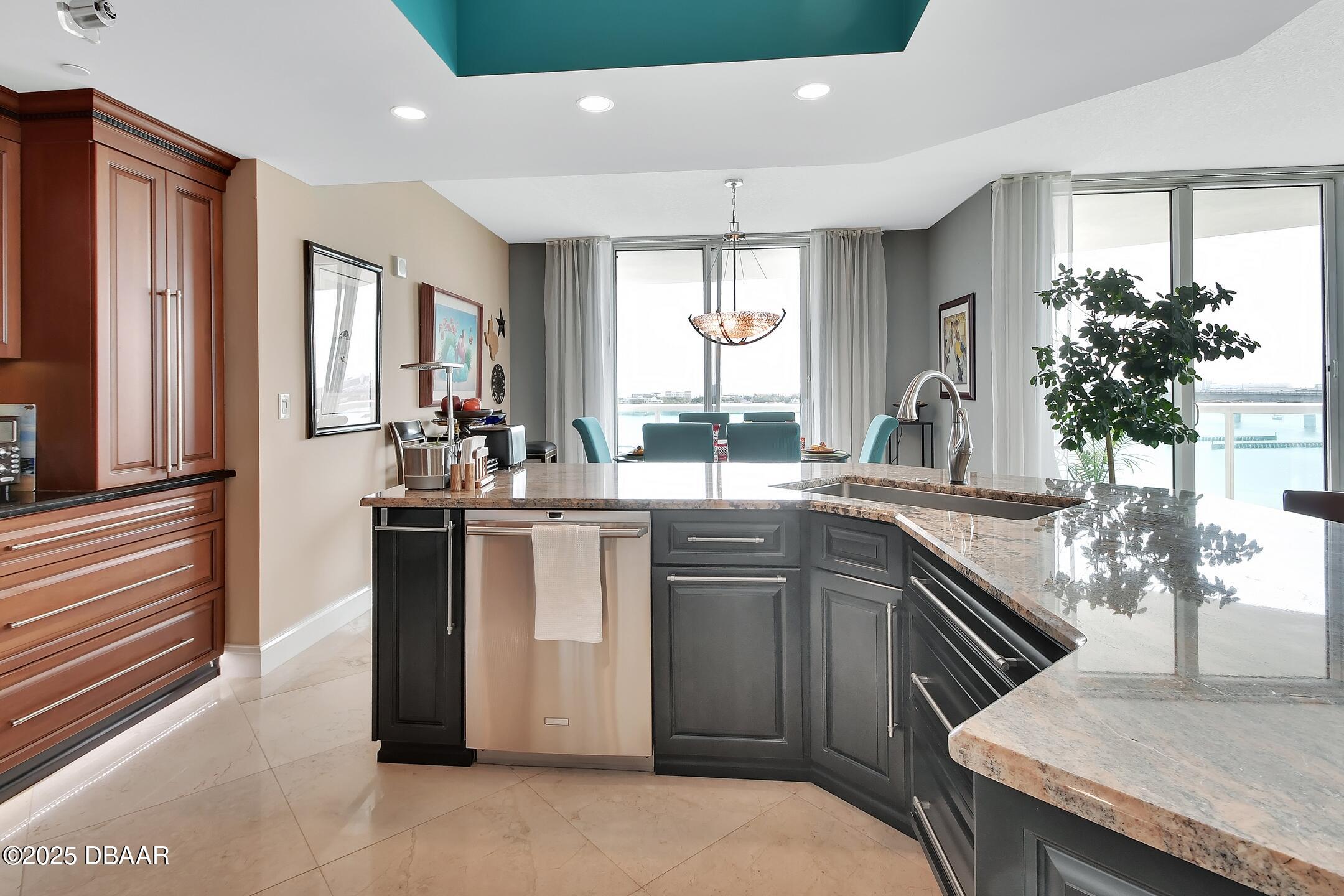 Holly Hill, Florida, 32117, United States, 3 Bedrooms Bedrooms, ,3 BathroomsBathrooms,Residential,For Sale,1819138