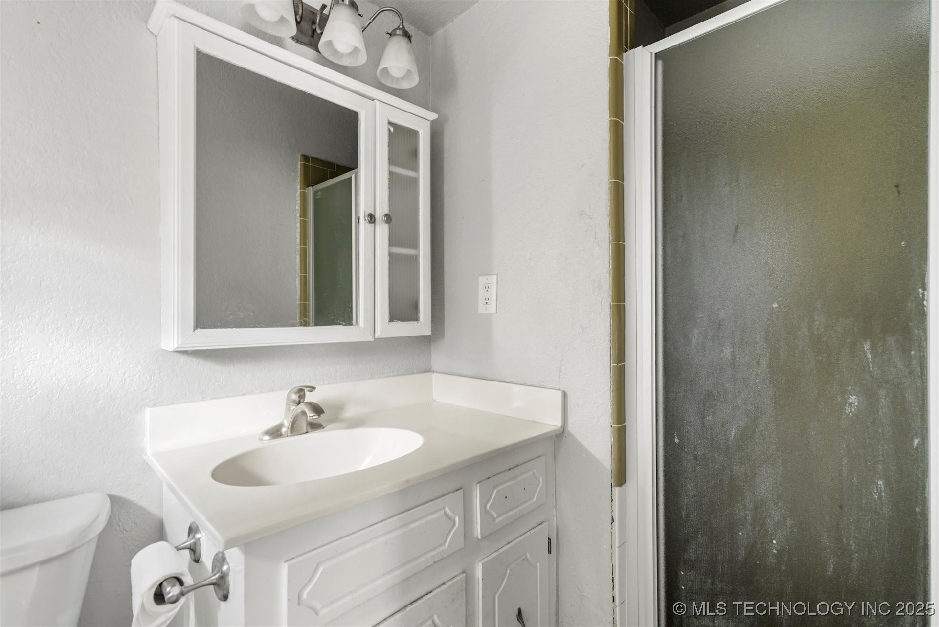 Glenpool, Oklahoma, 74033, United States, ,Residential,For Sale,1998414