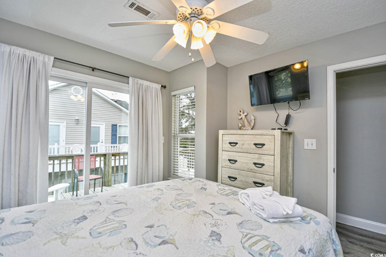 Myrtle Beach, South Carolina, 29575, United States, 7 Bedrooms Bedrooms, ,3 BathroomsBathrooms,Residential,For Sale,1976910