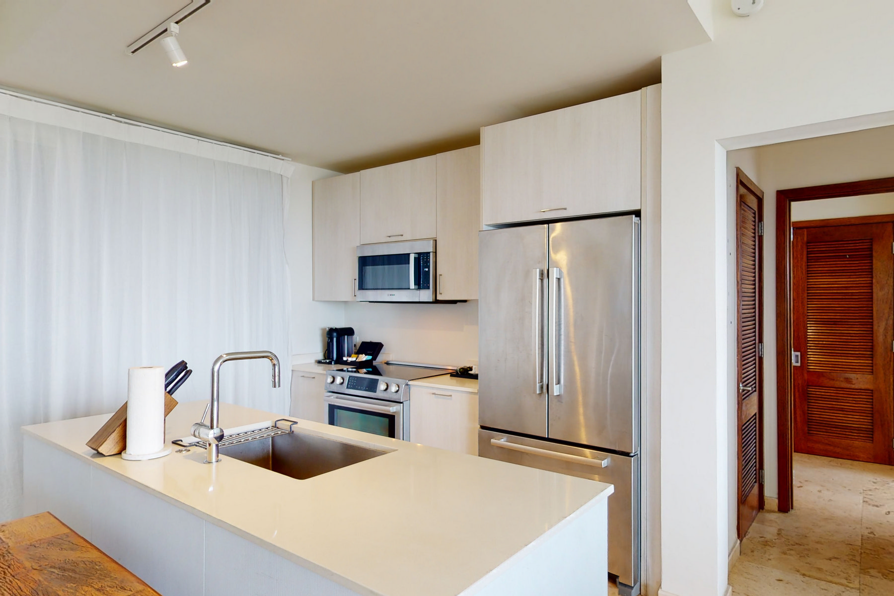  Sailrock Ridgetop Suite 8 A/B - 物件實景