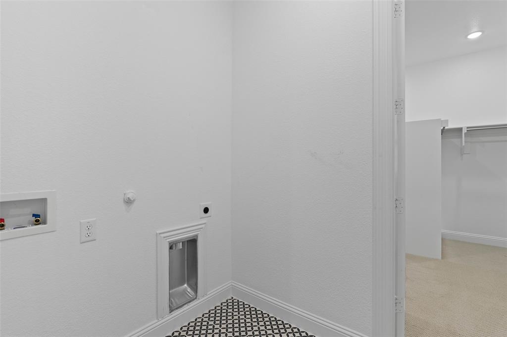 Aledo, Texas, 76008, United States, 4 Bedrooms Bedrooms, ,5 BathroomsBathrooms,Residential,For Sale,1926083