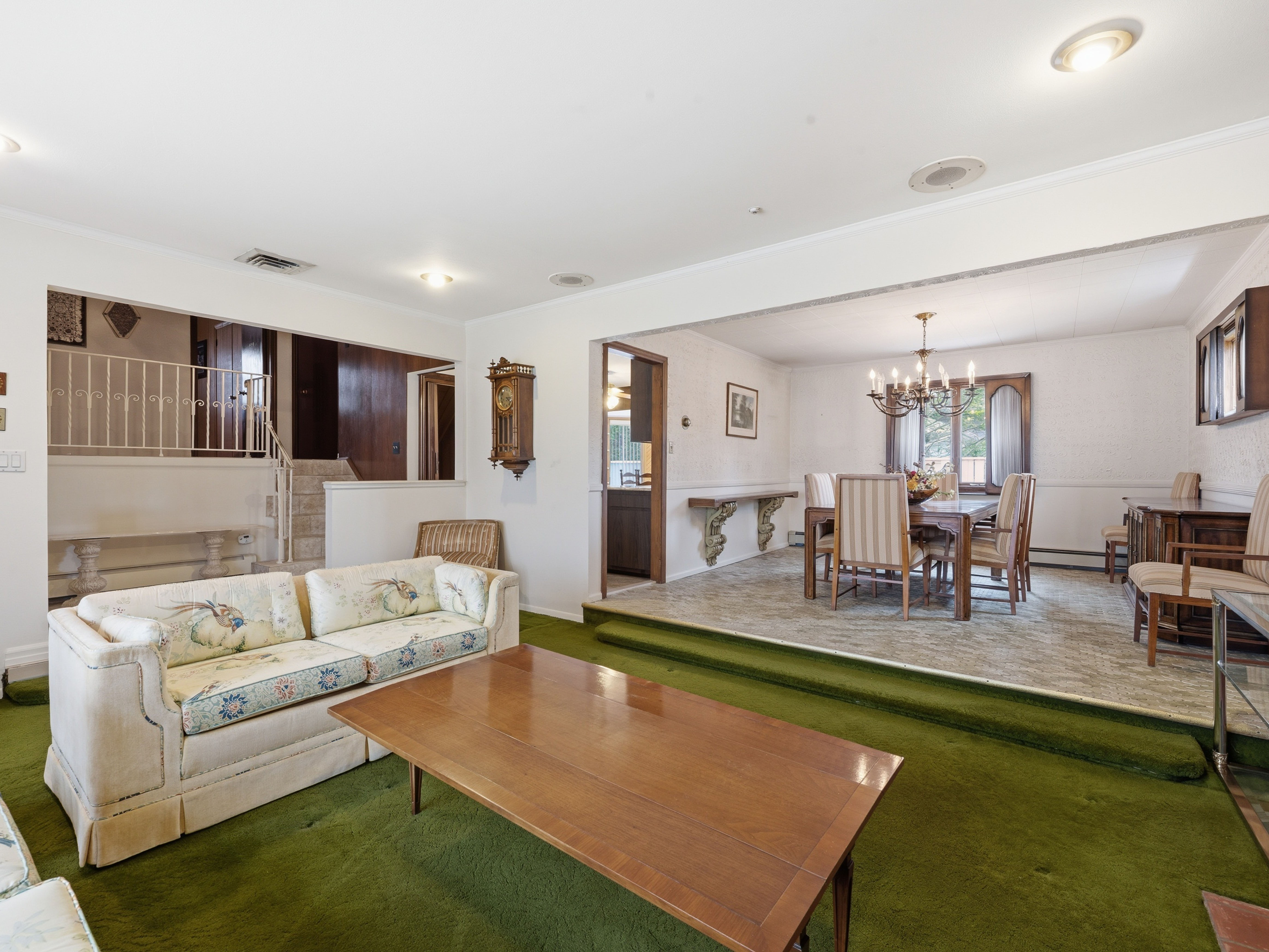  70 Polo Road, Massapequa, NY 11758 - 物件實景