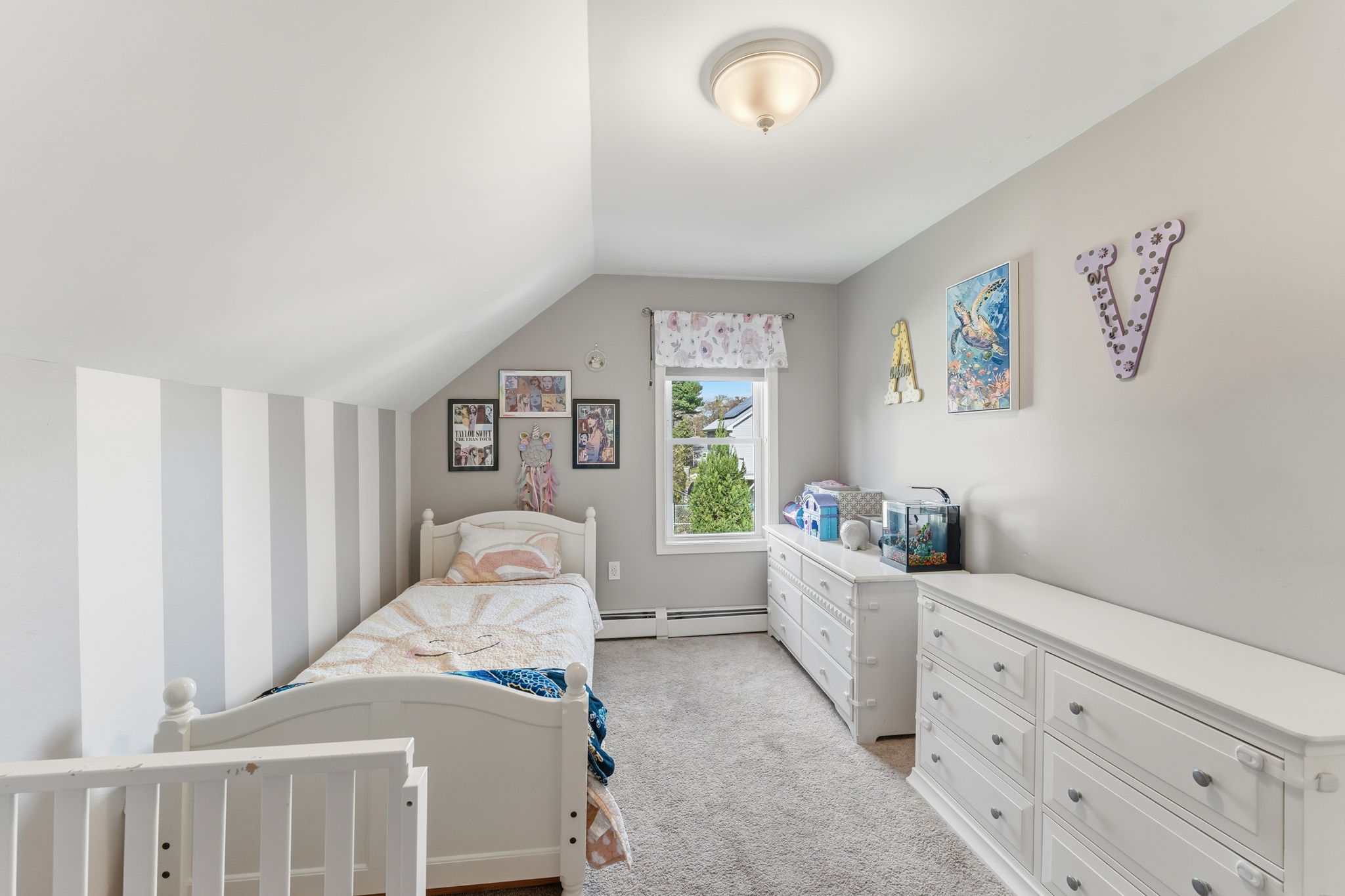 South Kingstown, Rhode Island, 02879, United States, 2 Bedrooms Bedrooms, ,2 BathroomsBathrooms,Residential,For Sale,1994423