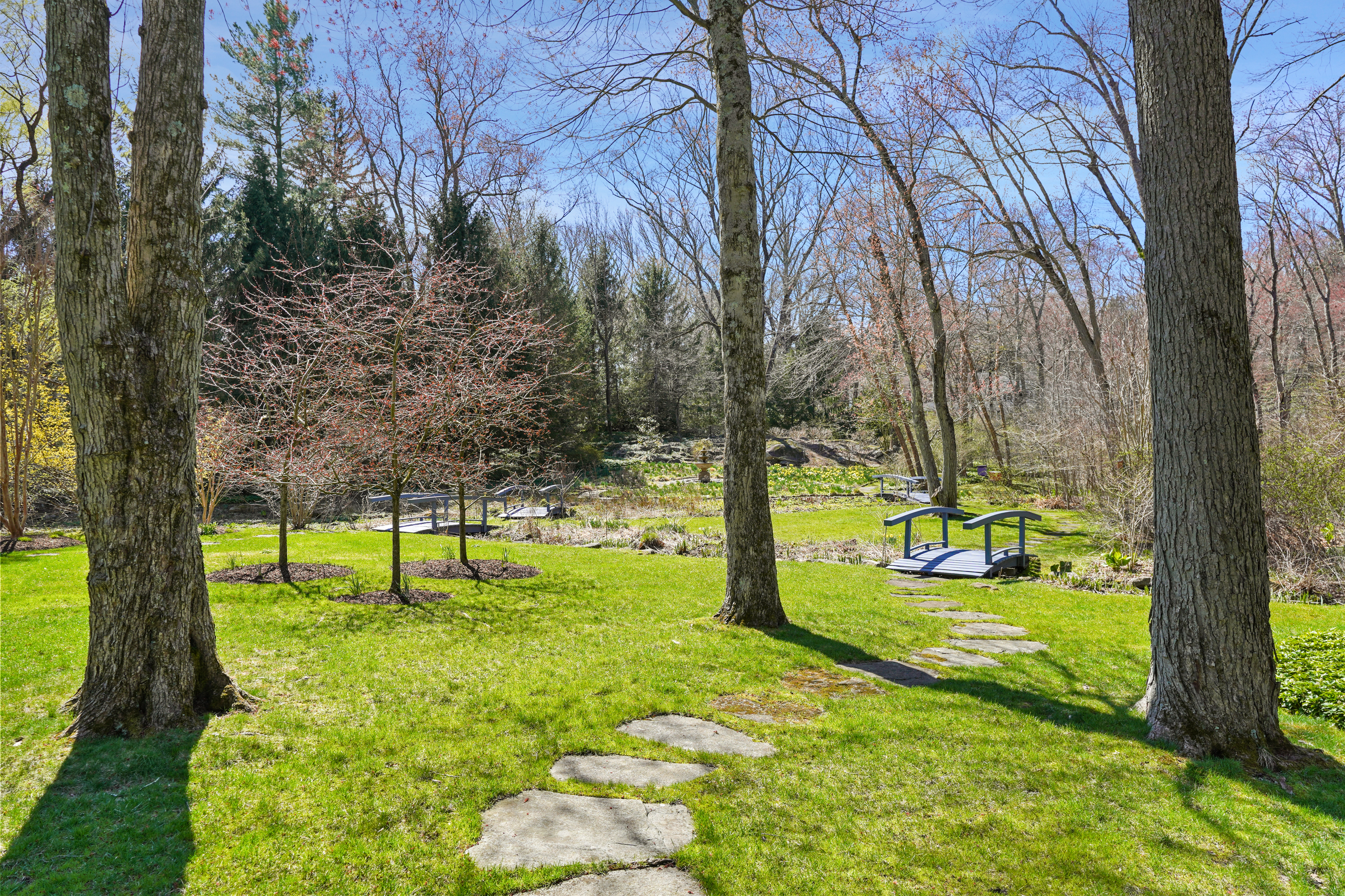 135 & 129 Zaccheus Mead Lane - 物件實景