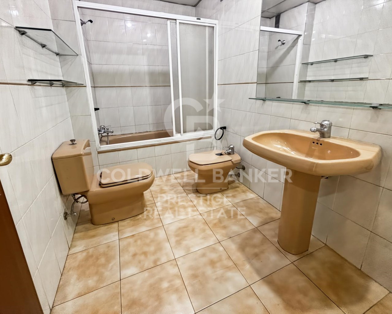 Barcelona, Barcelona, Eixample Barcelona, Barcelon, Barcelona, Catalonia, ES, 4 Bedrooms Bedrooms, ,2 BathroomsBathrooms,Residential,For Sale,Barcelona, Barcelona, Eixample Barcelona, Barcelon,1676734