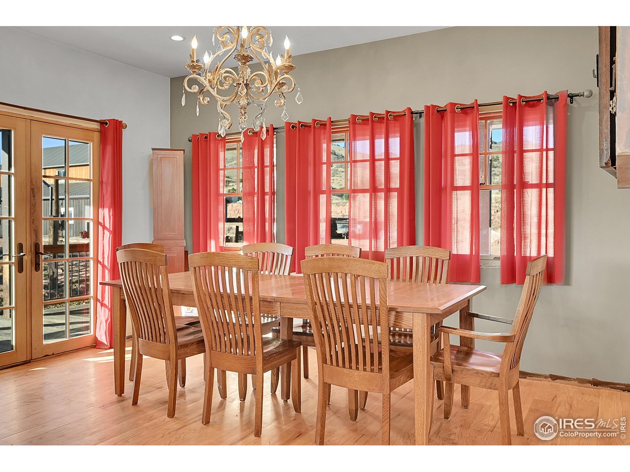 Lyons, Colorado, 80540, United States, 4 Bedrooms Bedrooms, ,2 BathroomsBathrooms,Residential,For Sale,1991914