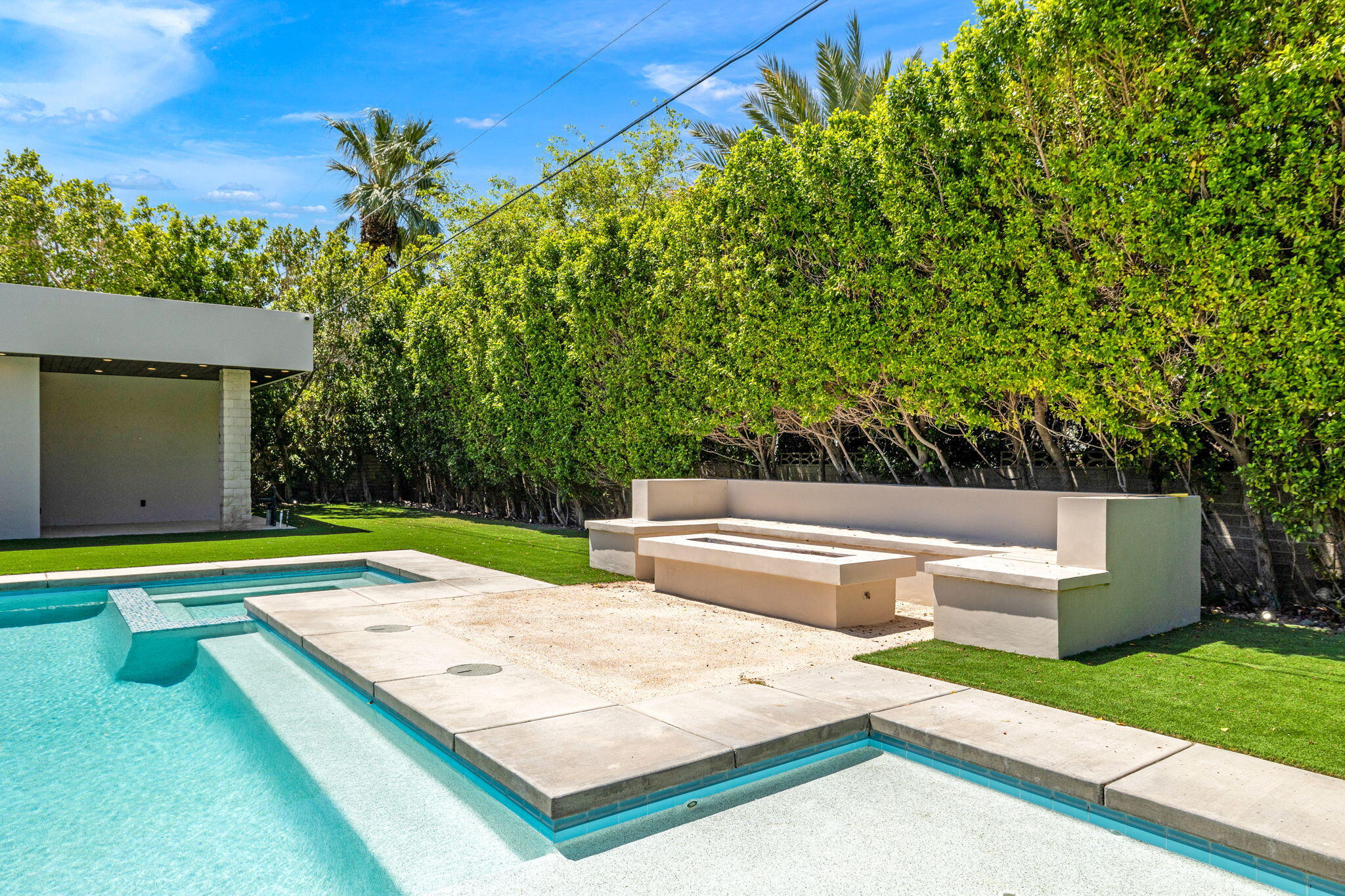 Palm Springs, California, 92262, United States, 5 Bedrooms Bedrooms, ,4 BathroomsBathrooms,Residential,For Sale,1805387