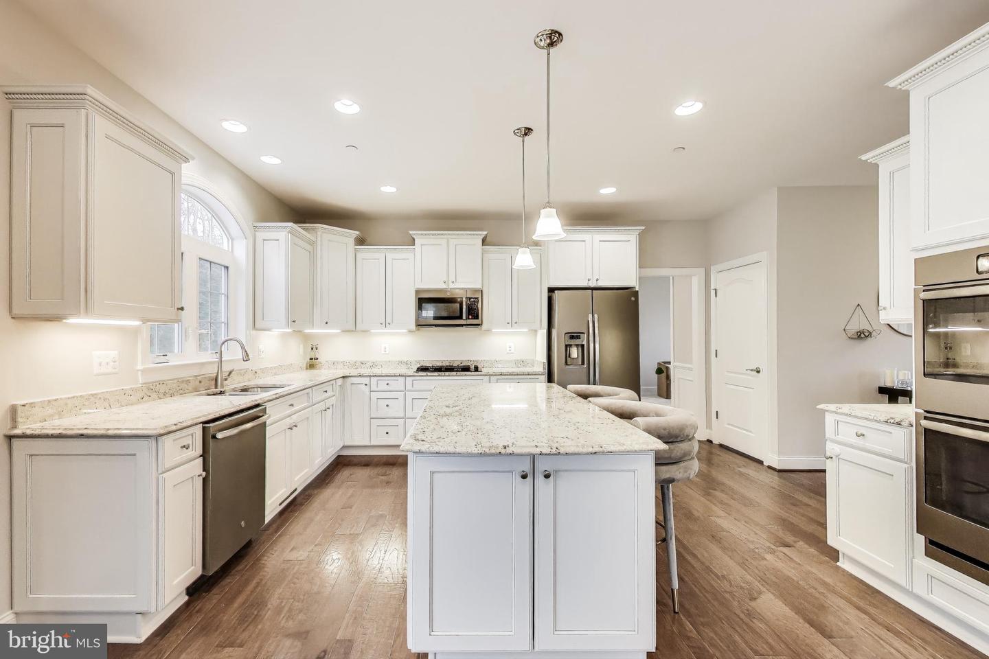 Indian Head, Maryland, 20640, United States, 5 Bedrooms Bedrooms, ,4 BathroomsBathrooms,Residential,For Sale,1941585