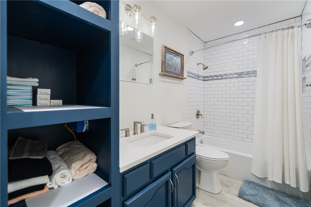 Corpus Christi, Texas, 78418, United States, 3 Bedrooms Bedrooms, ,2 BathroomsBathrooms,Residential,For Sale,1760265