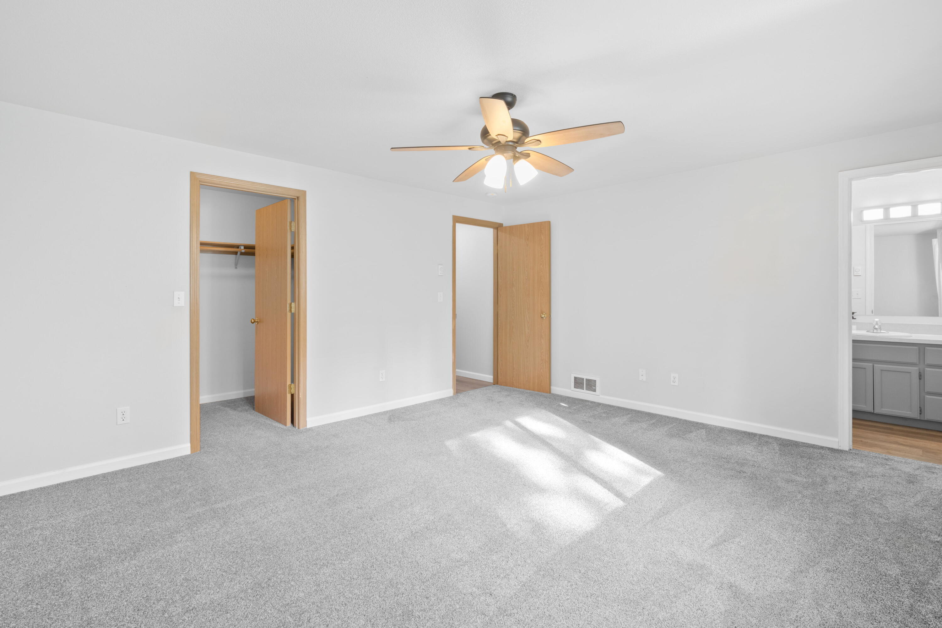 La Pine, Oregon, 97739, United States, 3 Bedrooms Bedrooms, ,2 BathroomsBathrooms,Residential,For Sale,1991520