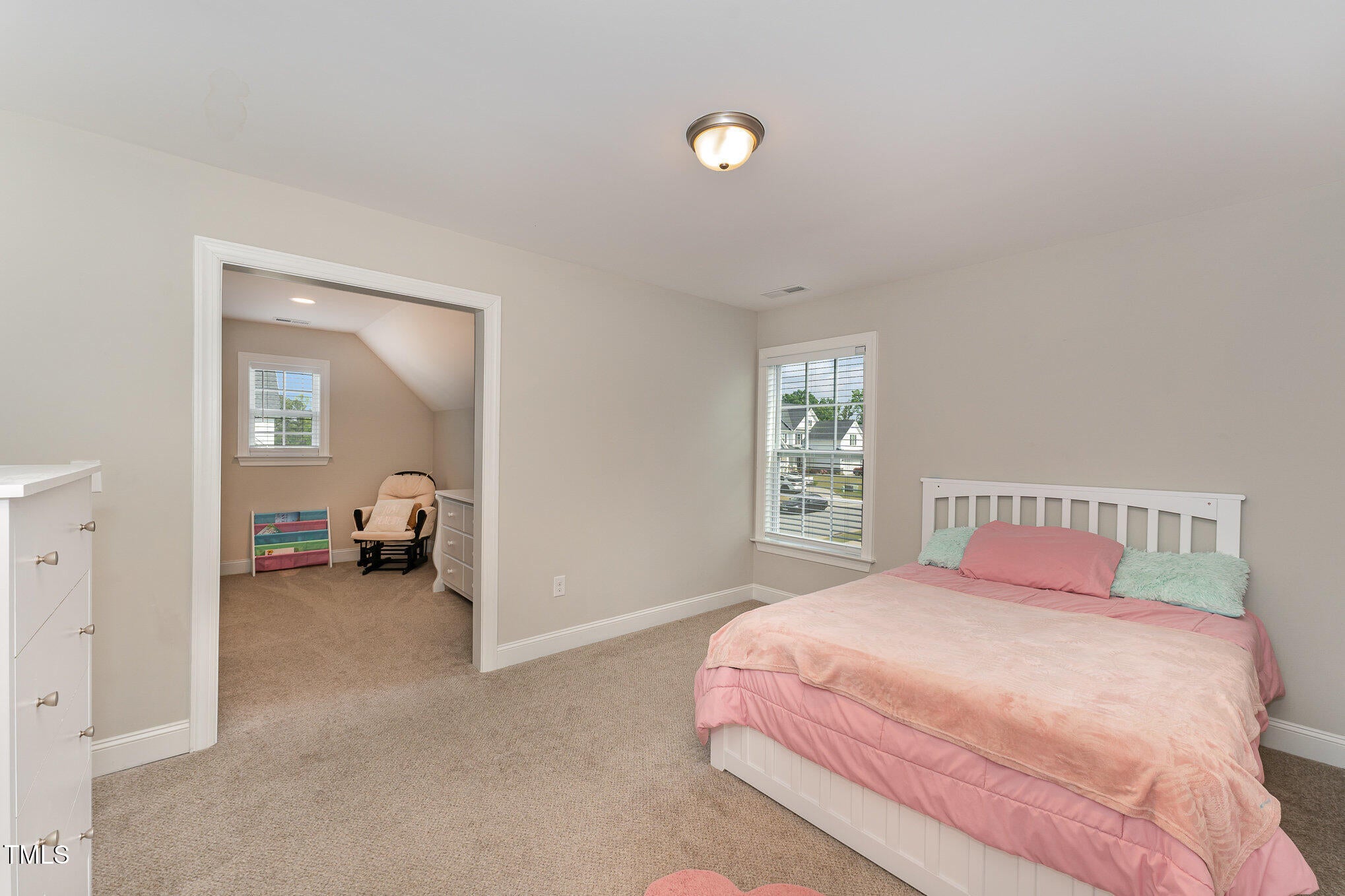 Fuquay Varina, North Carolina, 27526, United States, 5 Bedrooms Bedrooms, ,4 BathroomsBathrooms,Residential,For Sale,1792772
