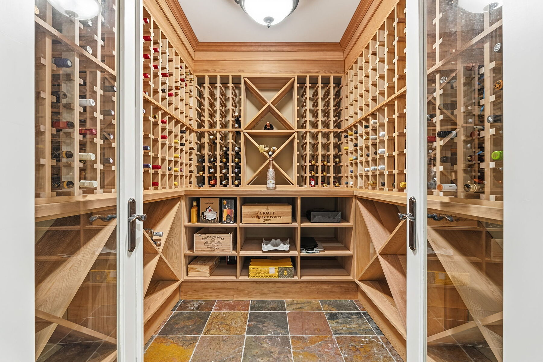  Elegant Detached Residence - 物件實景