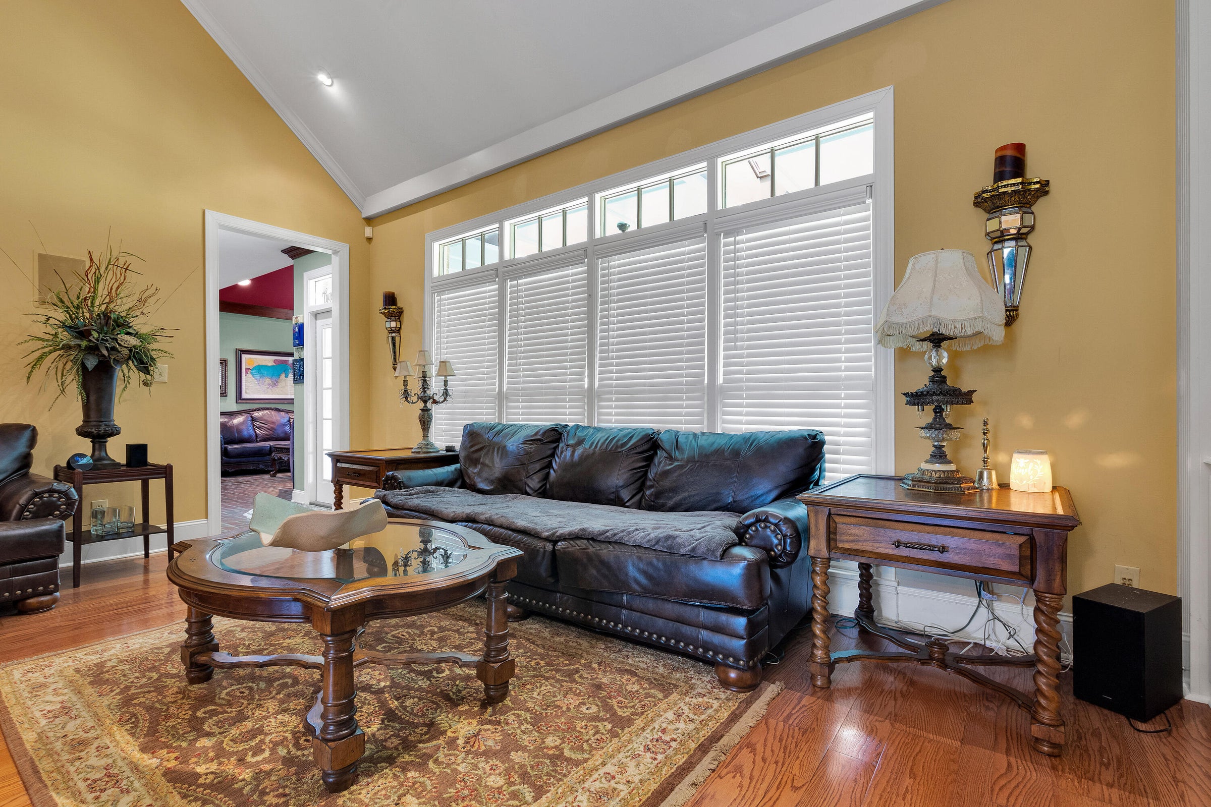 Fulton, Mississippi, 38843, United States, 4 Bedrooms Bedrooms, ,4 BathroomsBathrooms,Residential,For Sale,1976372