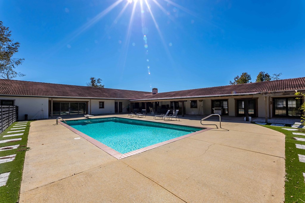 Waverly Hall, Georgia, 31831, United States, 5 Bedrooms Bedrooms, ,4 BathroomsBathrooms,Residential,For Sale,1987749