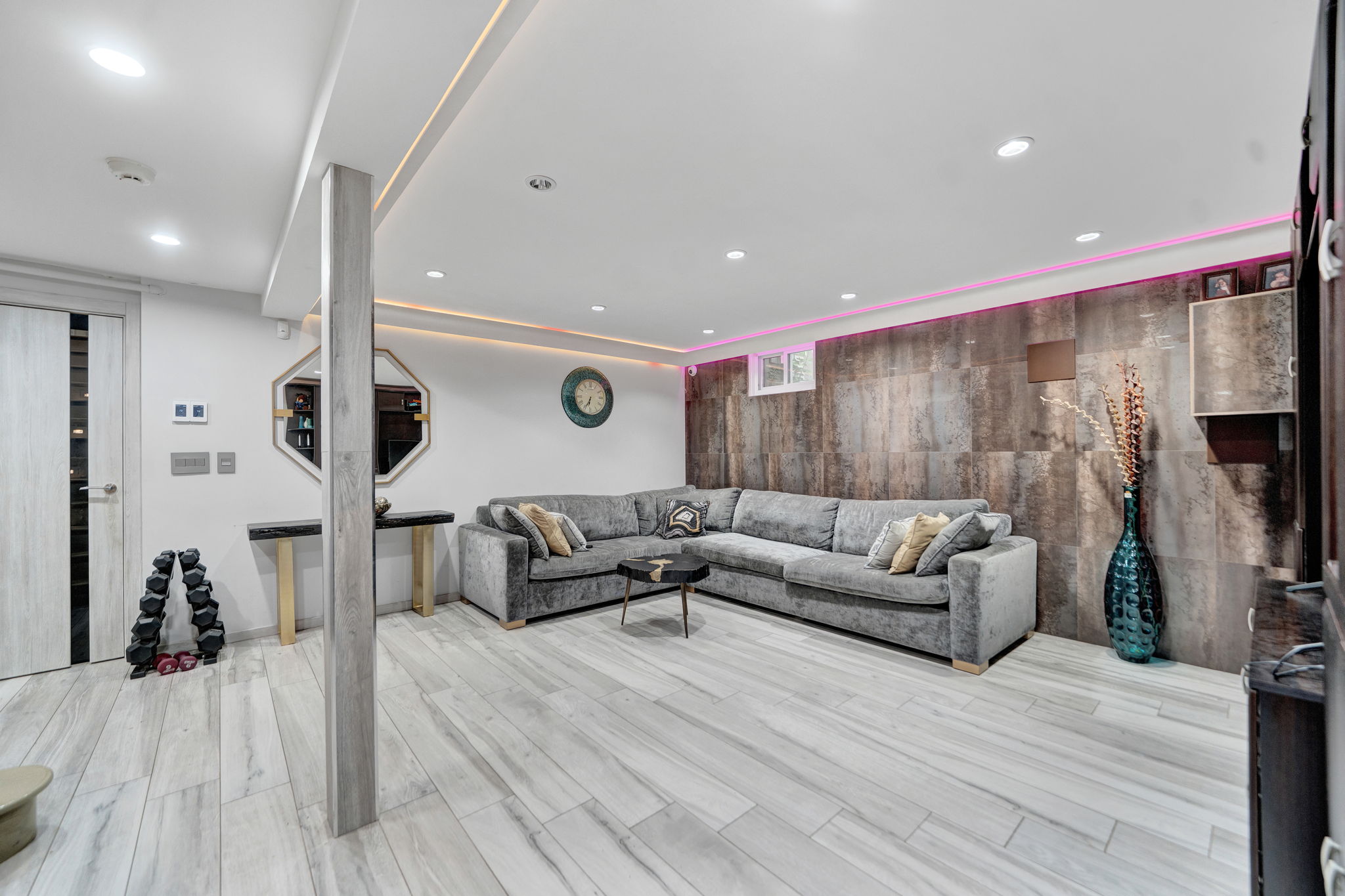  180-15 Aberdeen Road, Jamaica Estates, NY 11432 - 物件實景