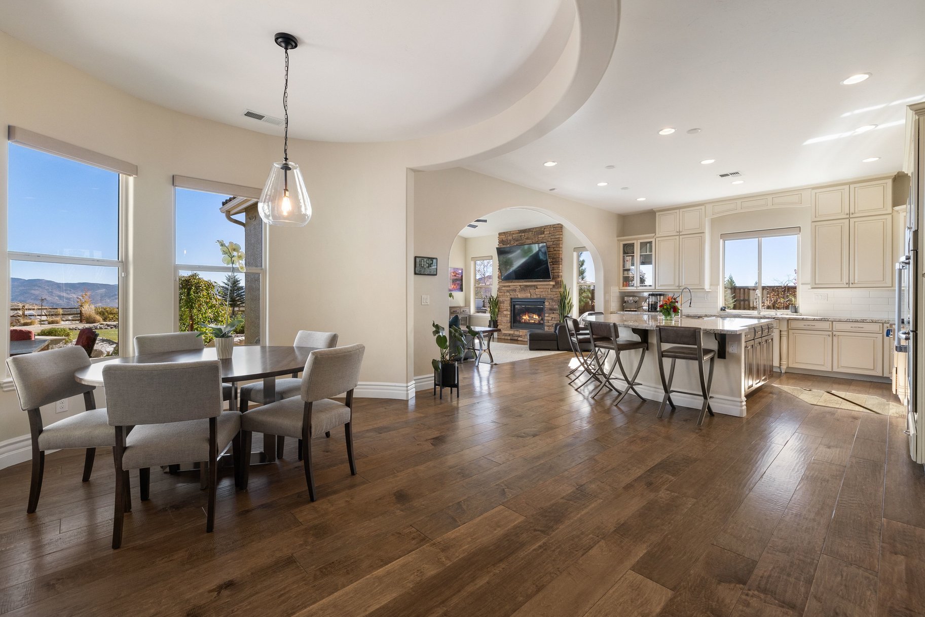  A Monte Vista Masterpiece  Panoramic Views, Exceptional Living - 物件實景