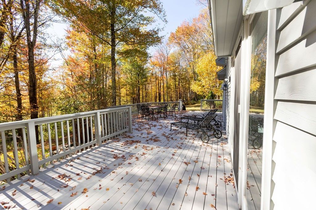 Bovina Center, New York, 13740, United States, 4 Bedrooms Bedrooms, ,5 BathroomsBathrooms,Residential,For Sale,1966687