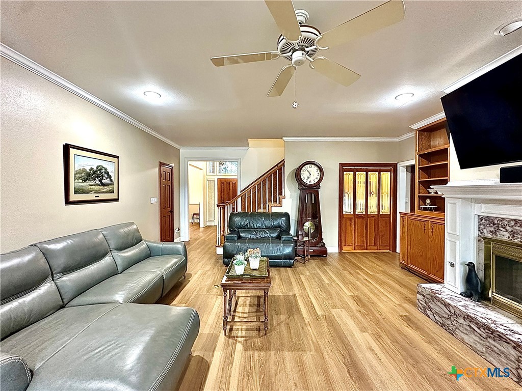 Victoria, Texas, 77904, United States, 4 Bedrooms Bedrooms, ,4 BathroomsBathrooms,Residential,For Sale,1989568