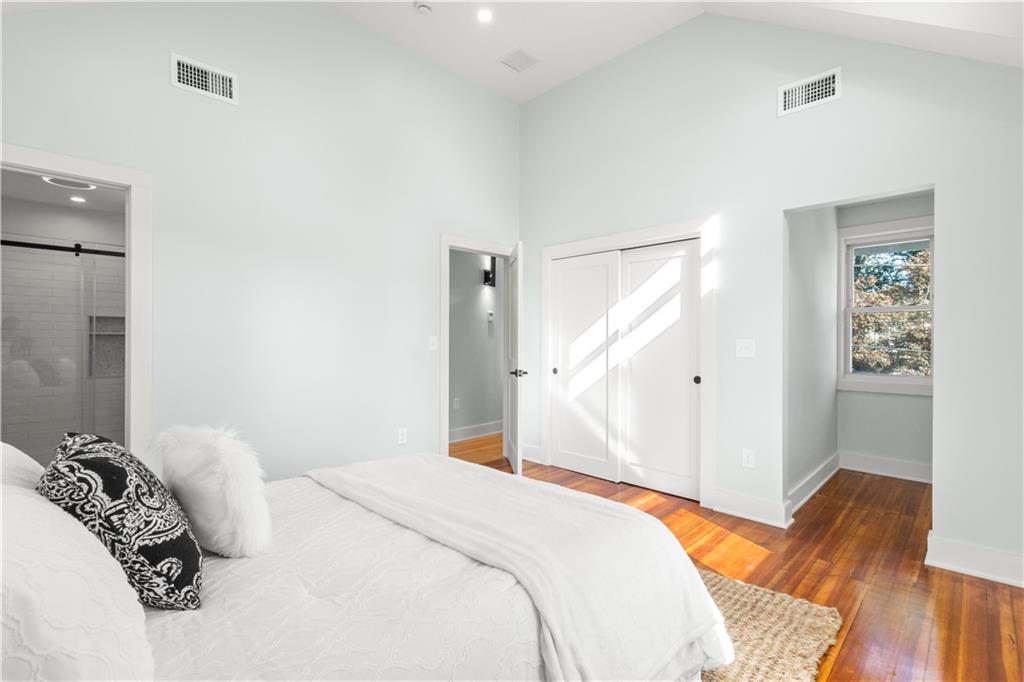 Warwick, Rhode Island, 02888, United States, 3 Bedrooms Bedrooms, ,3 BathroomsBathrooms,Residential,For Sale,2005578