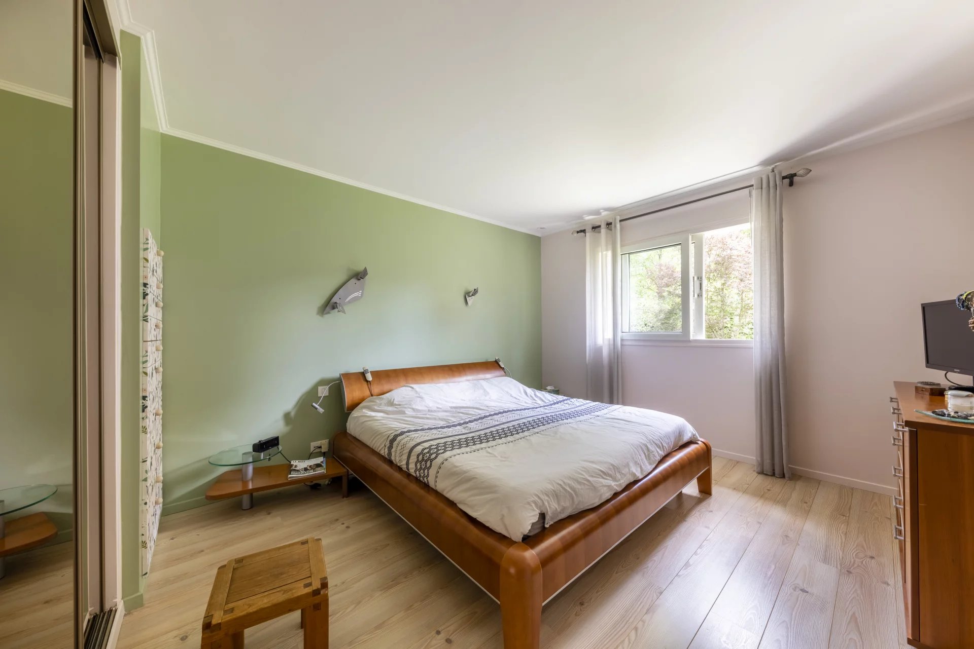Sucé-sur-Erdre, Pays de la Loire, 44240, FR, 5 Bedrooms Bedrooms, ,6 BathroomsBathrooms,Residential,For Sale,1442849