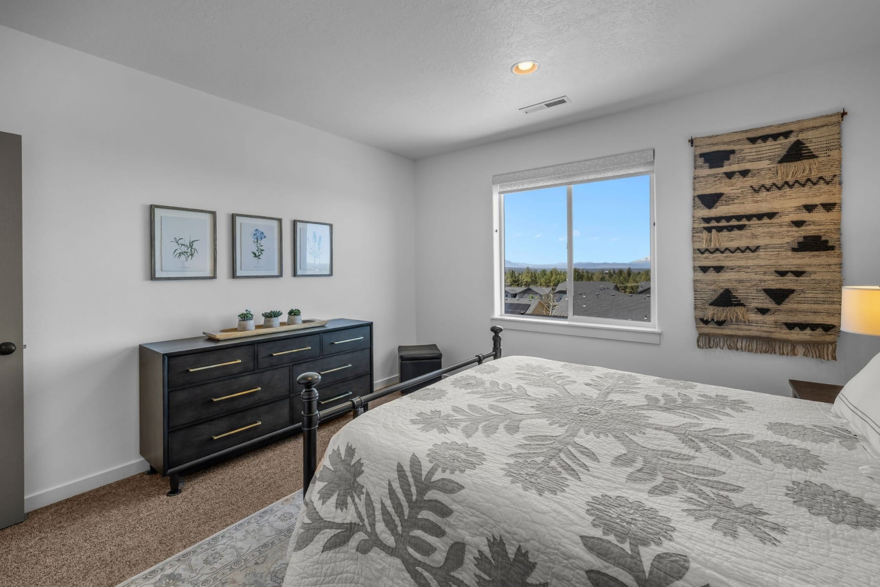  4431 SW Salmon Place Redmond, OR 97756 - 物件實景