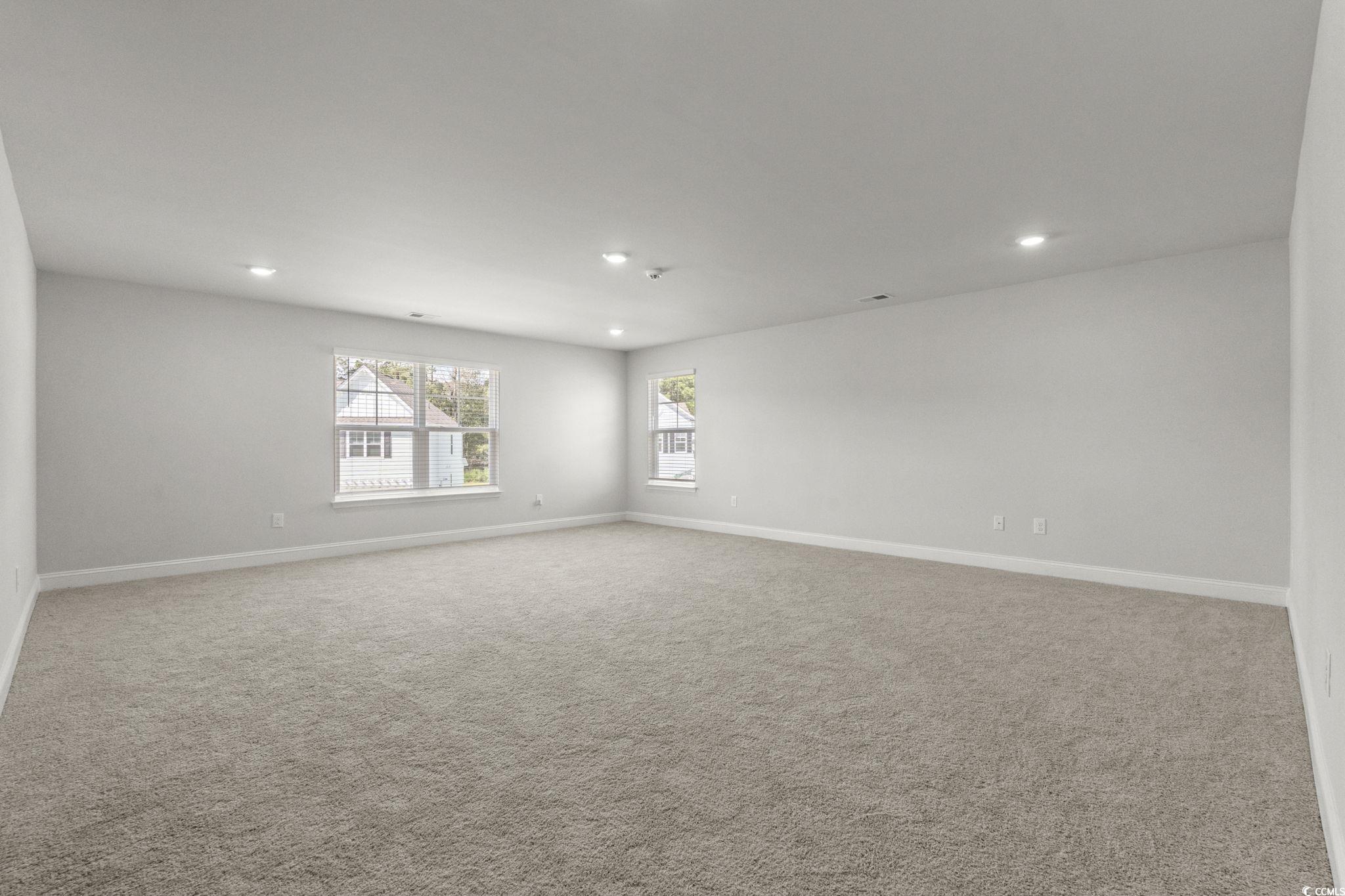 Myrtle Beach, South Carolina, 29579, United States, 5 Bedrooms Bedrooms, ,4 BathroomsBathrooms,Residential,For Sale,1960870