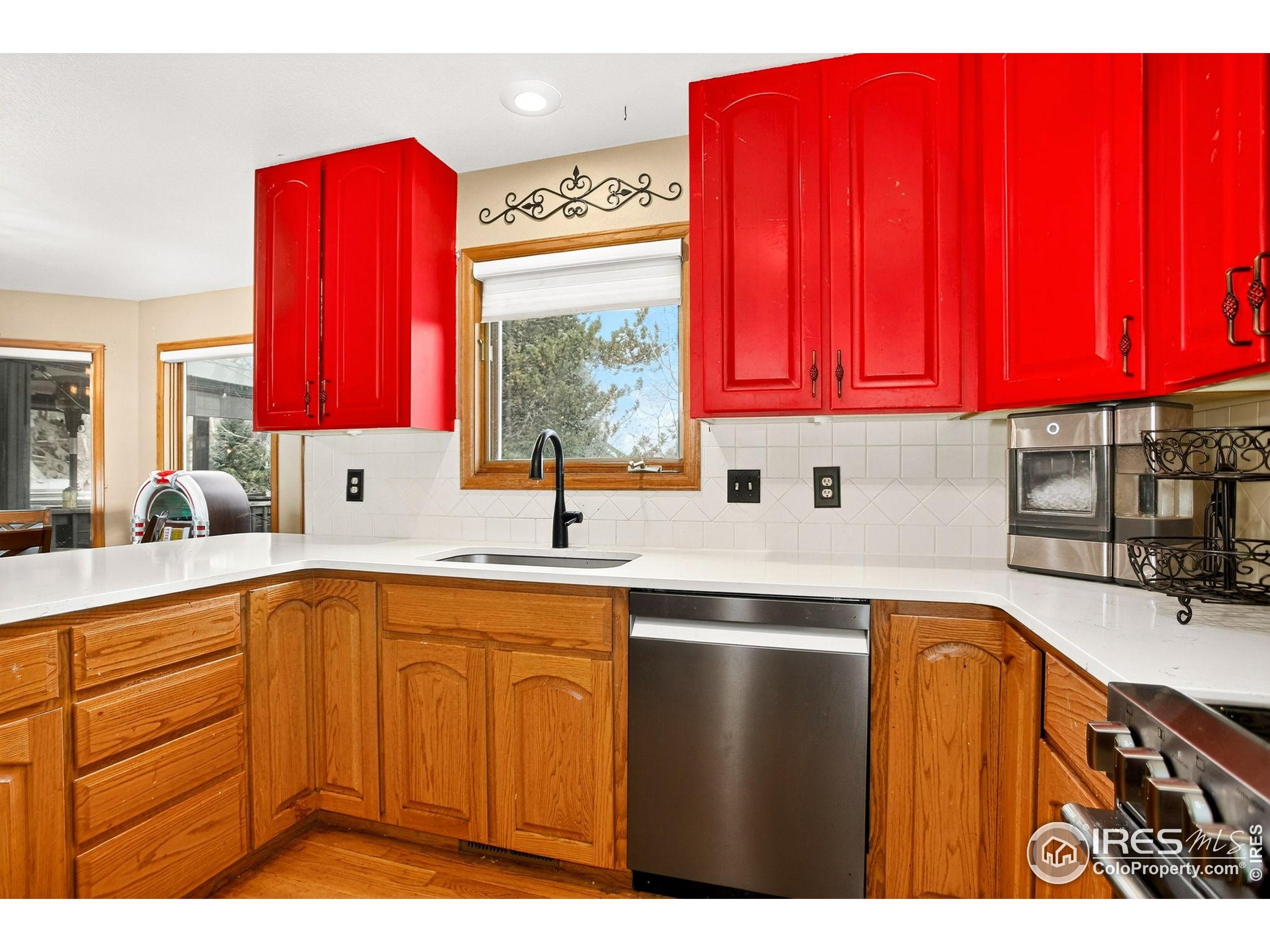 Loveland, Colorado, 80538, United States, 4 Bedrooms Bedrooms, ,4 BathroomsBathrooms,Residential,For Sale,1992882