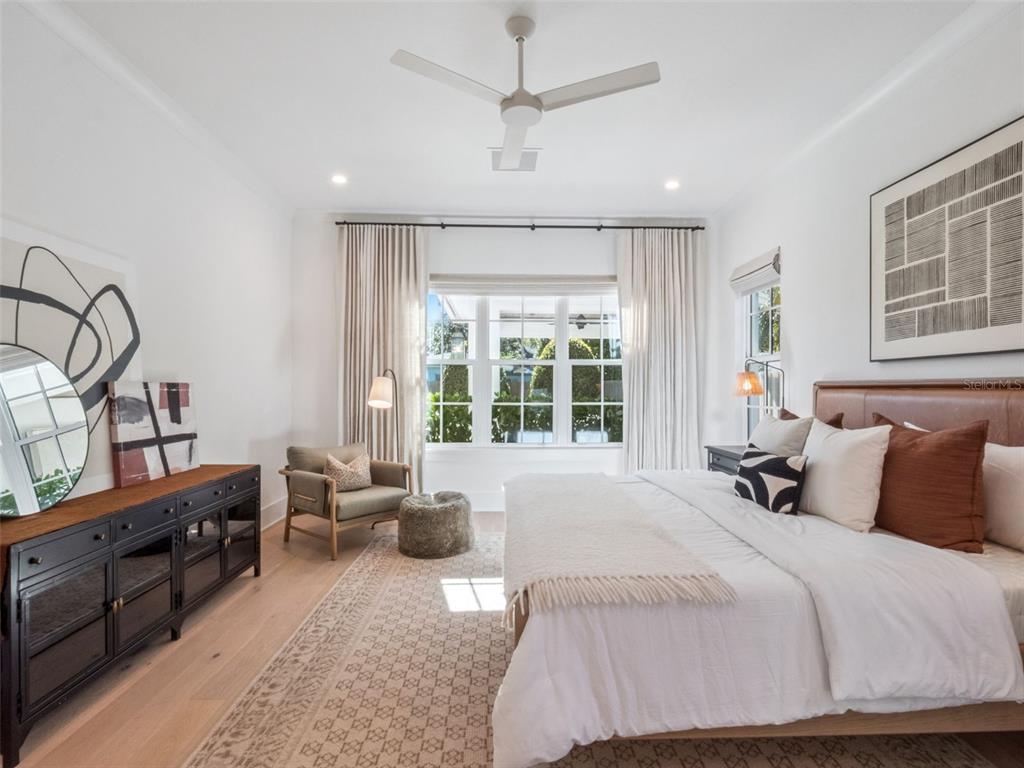 Winter Park, Florida, 32789, United States, 3 Bedrooms Bedrooms, ,5 BathroomsBathrooms,Residential,For Sale,1993312