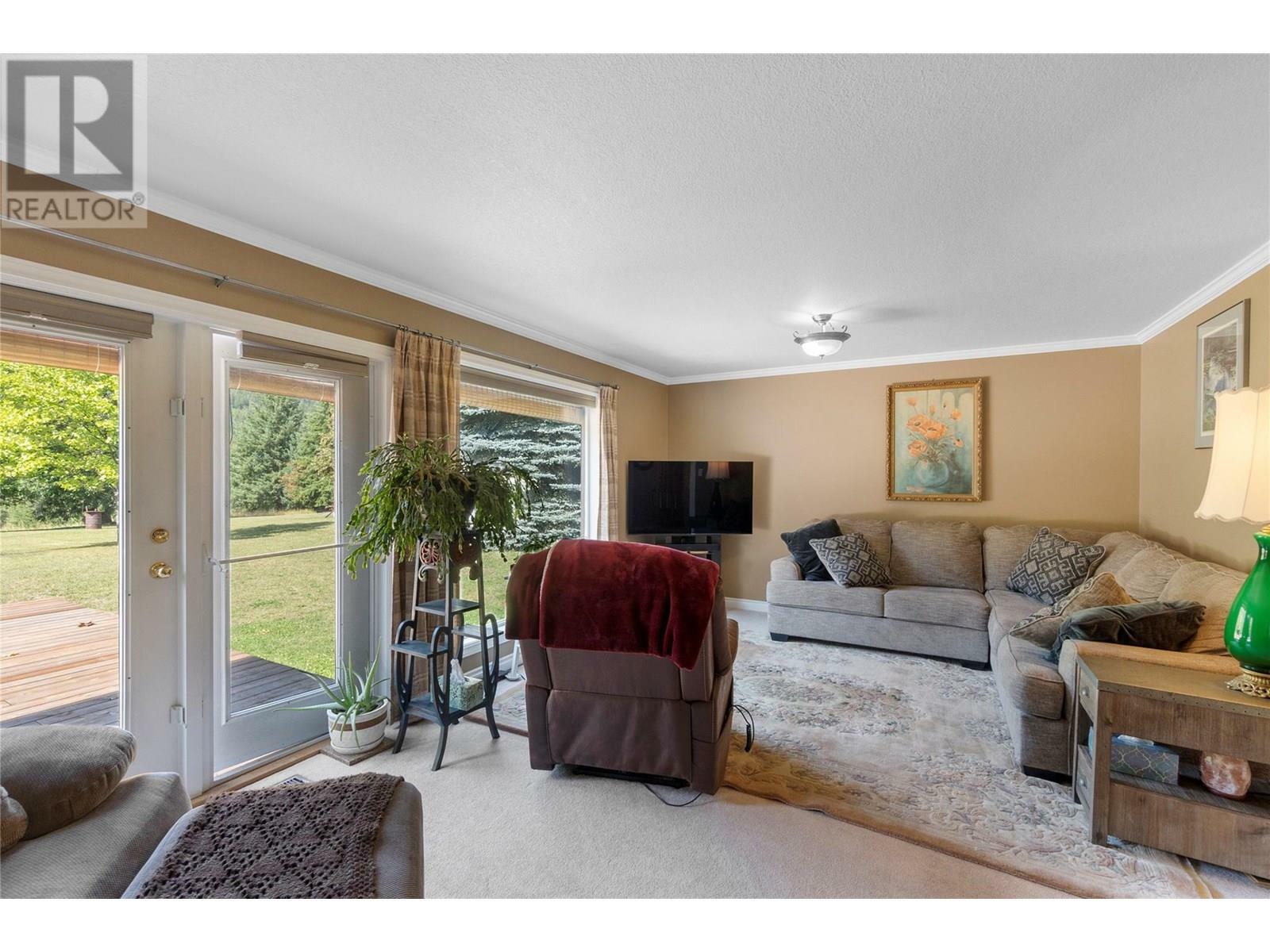 CASTLEGAR, British Columbia, V1N 4S6, CA, 4 Bedrooms Bedrooms, ,3 BathroomsBathrooms,Residential,For Sale,1859816