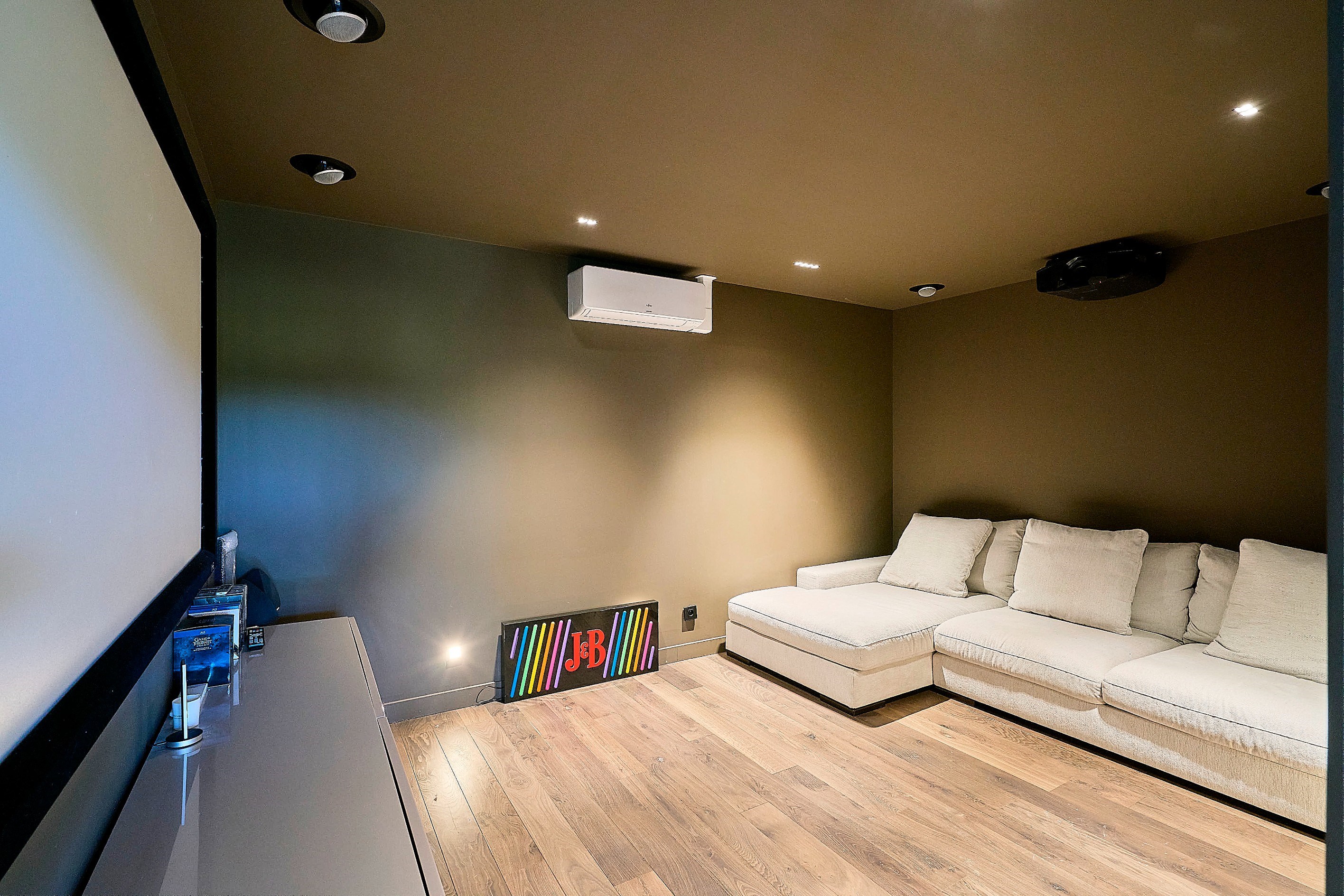  Great Property - 4 Bedrooms - 物件實景