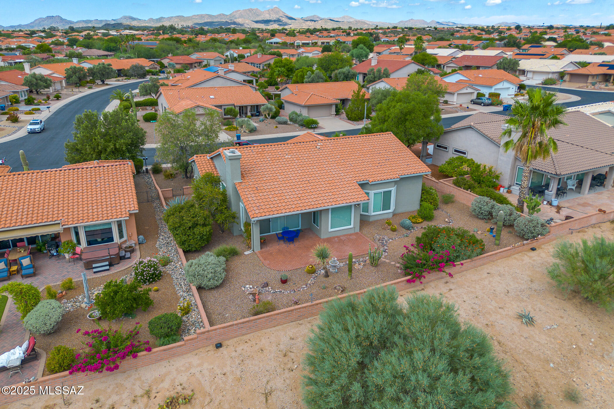 Oro Valley, Arizona, 85755, United States, 2 Bedrooms Bedrooms, ,2 BathroomsBathrooms,Residential,For Sale,1959033