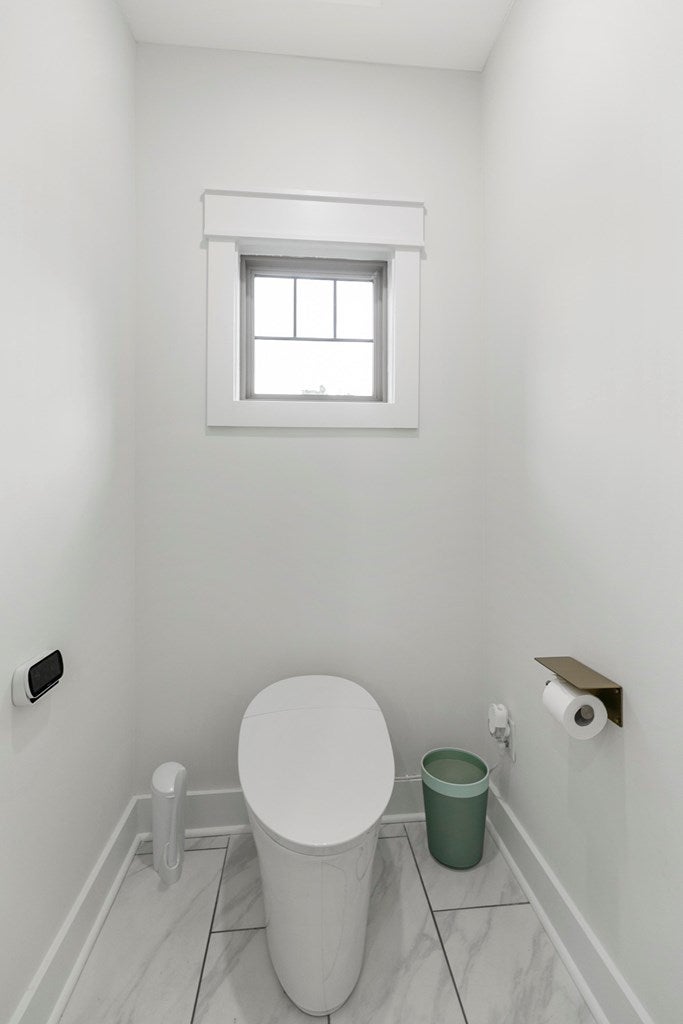 Newton, Alabama, 36352, United States, 4 Bedrooms Bedrooms, ,3 BathroomsBathrooms,Residential,For Sale,1989704