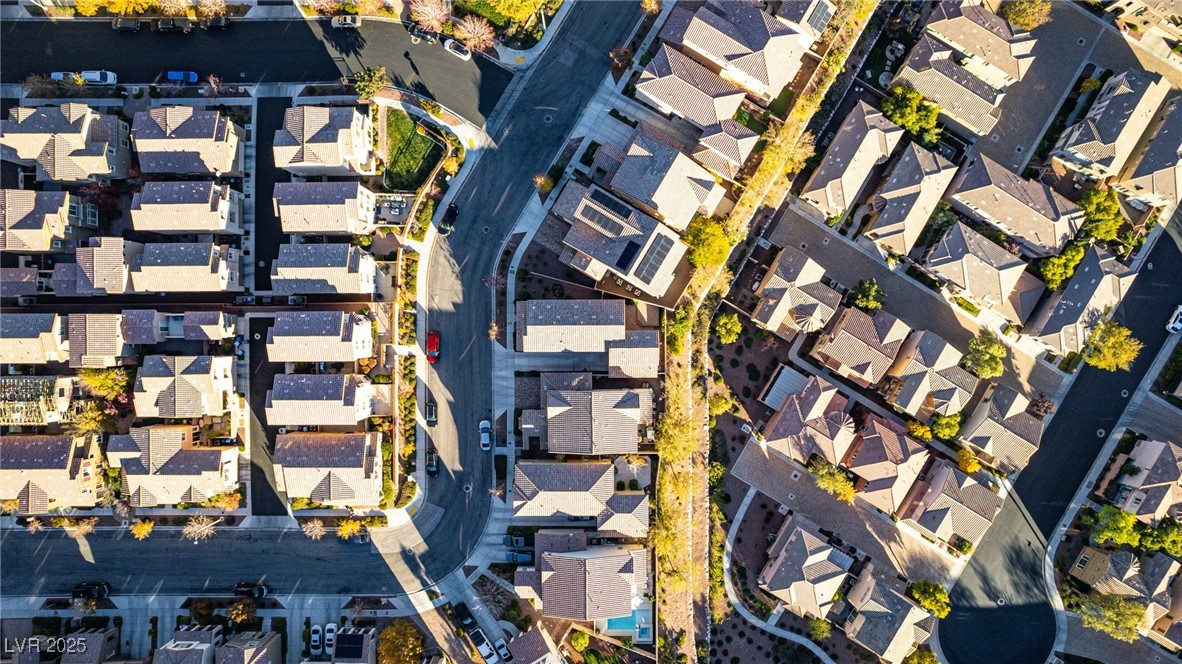 Las Vegas, Nevada, 89135, United States, 3 Bedrooms Bedrooms, ,3 BathroomsBathrooms,Residential,For Sale,2003378