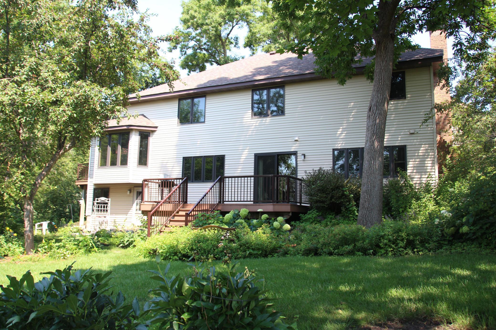 Lakeville, Minnesota, 55044, United States, 3 Bedrooms Bedrooms, ,2 BathroomsBathrooms,Residential,For Sale,1941010