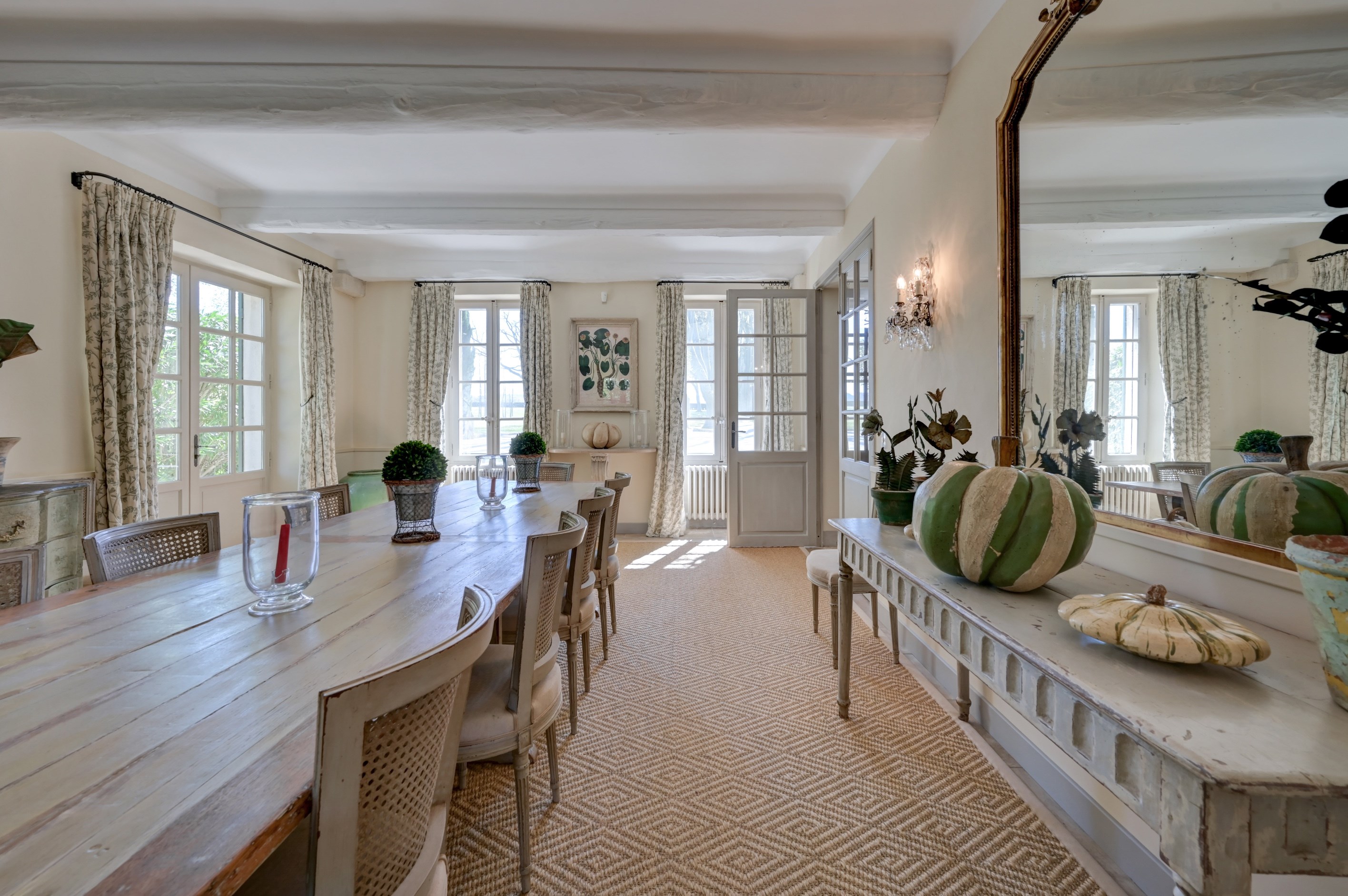  Exceptional family estate in Saint-Rémy-de-Provence - 物件實景