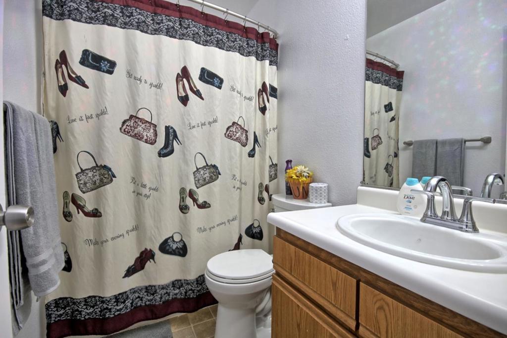 Soledad, California, 93960, United States, 4 Bedrooms Bedrooms, ,2 BathroomsBathrooms,Residential,For Sale,2005617