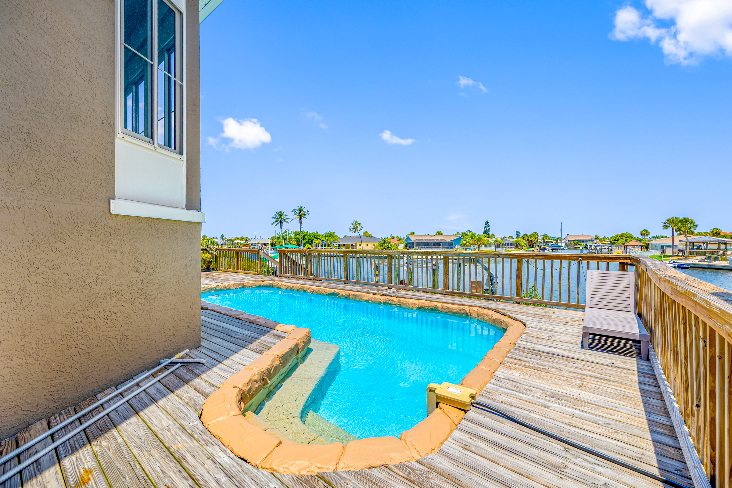 Apollo Beach, Florida, 33572, United States, 5 Bedrooms Bedrooms, ,7 BathroomsBathrooms,Residential,For Sale,1975807