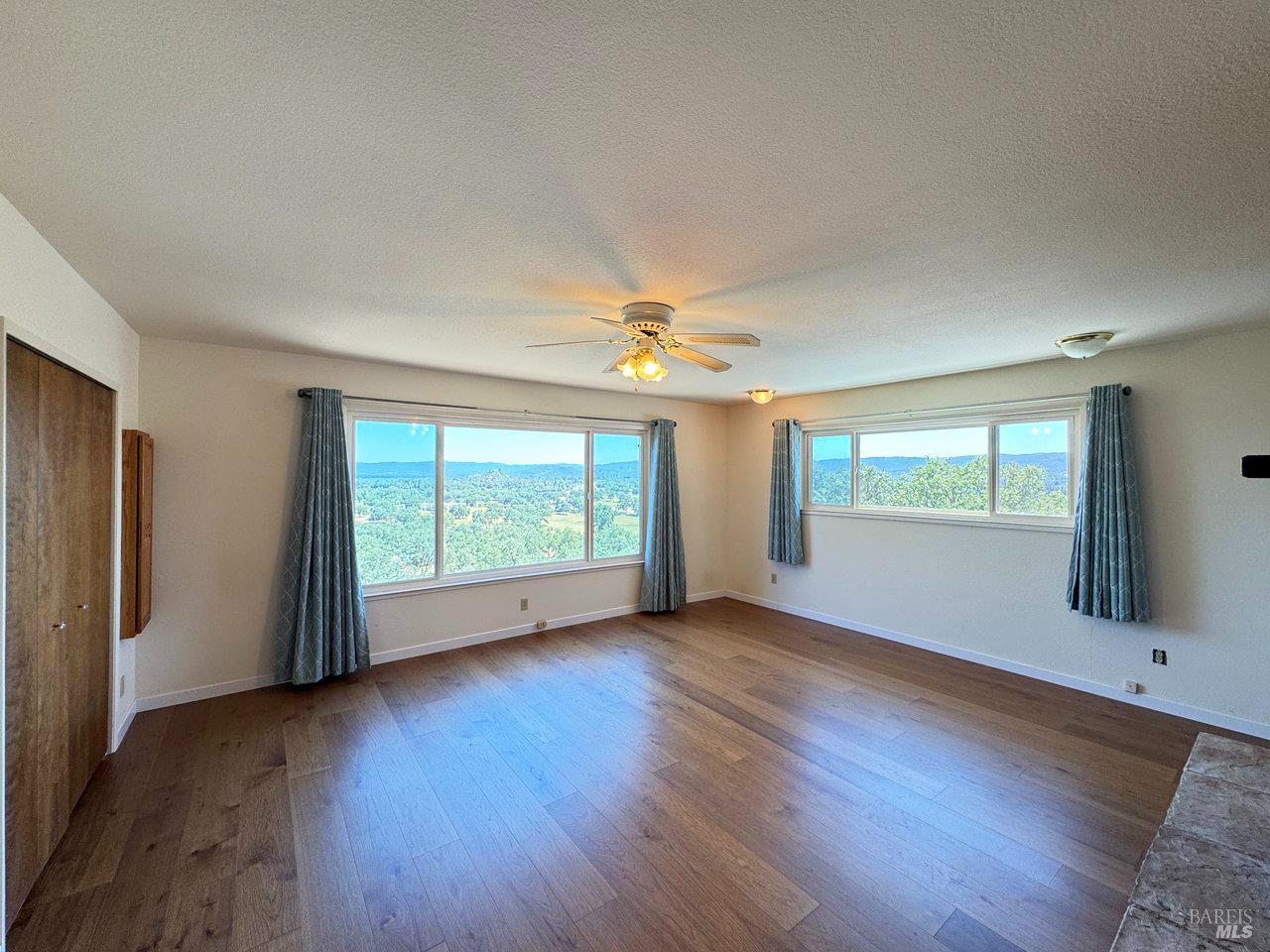 Lakeport, California, 95453, United States, 4 Bedrooms Bedrooms, ,3 BathroomsBathrooms,Residential,For Sale,2015104