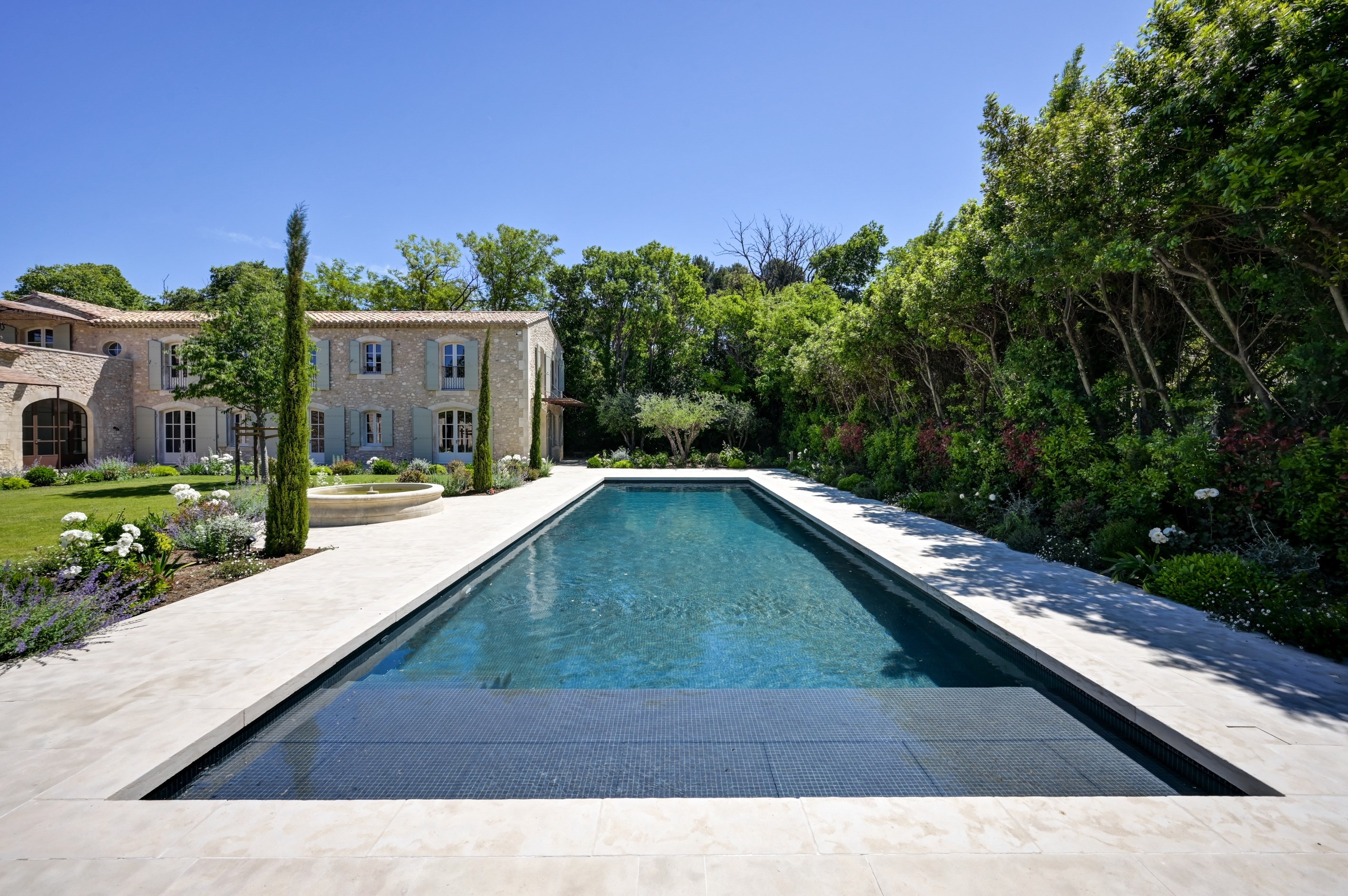  Exceptional property for sale in the heart of Saint Rémy de Provence - 物件實景